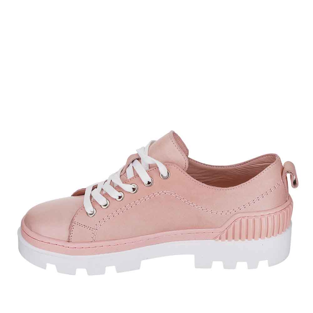 Le Sansa Lesansa Rockstar Cameo casual shoes featuring black and white design with rockstar-inspired details.