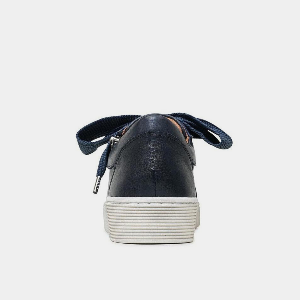 Eos Jovi navy sneakers with white soles and laces, stylish casual footwear for everyday wear.