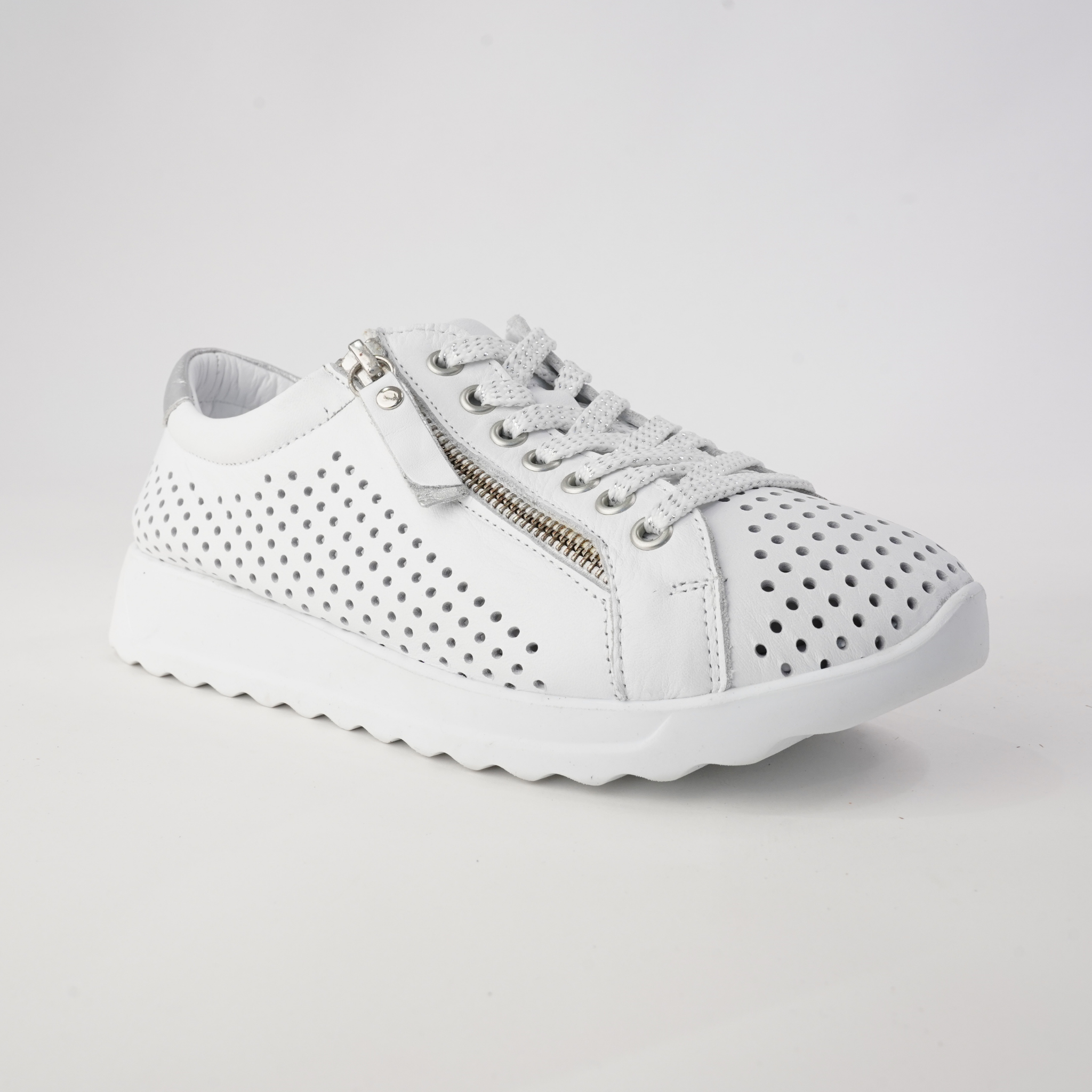 CABELLO EG256 WHITE Women Sneakers - Zeke Collection NZ