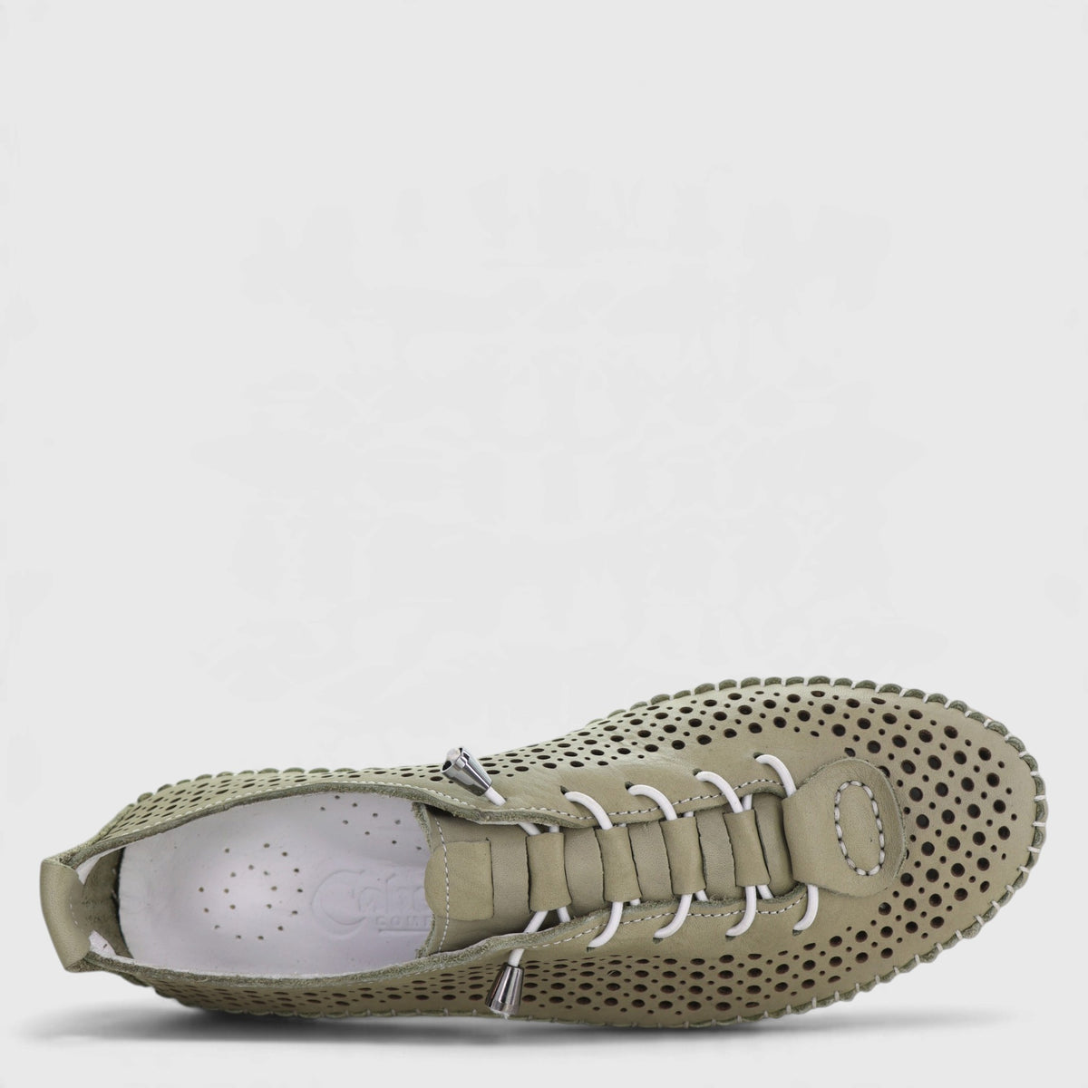Casual Cabello Chin Pistachio shoe with green and beige tones, featuring a comfortable slip-on design.