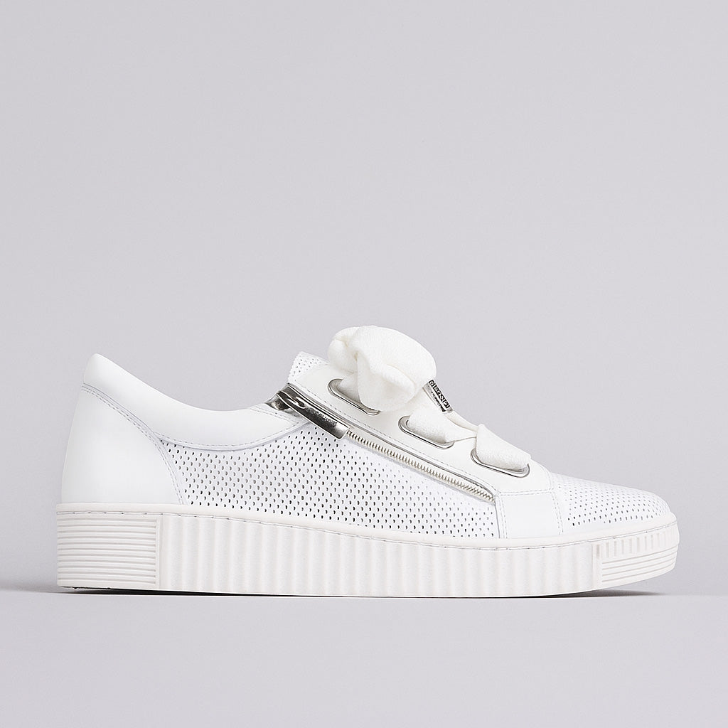 EOS JOVI WHITE PERF Women Sneakers - Zeke Collection NZ