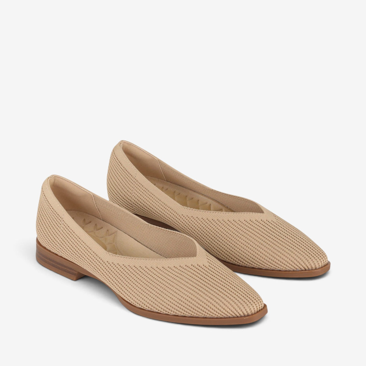 Los Cabos Syra caramel slip-on shoes with a sleek design, showcased from a top view.