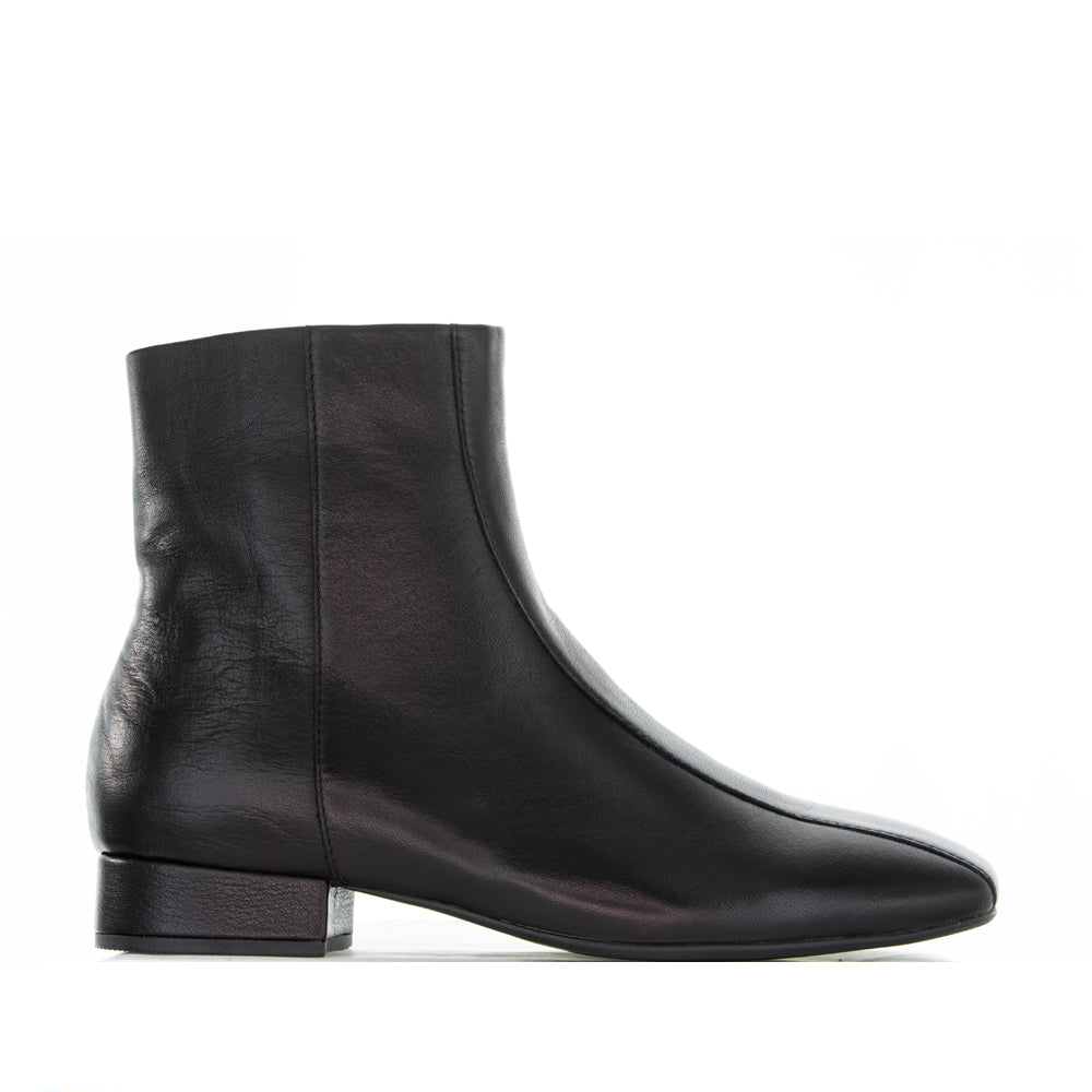 LE SANSA SASHA BLACK Women Boots - Zeke Collection NZ
