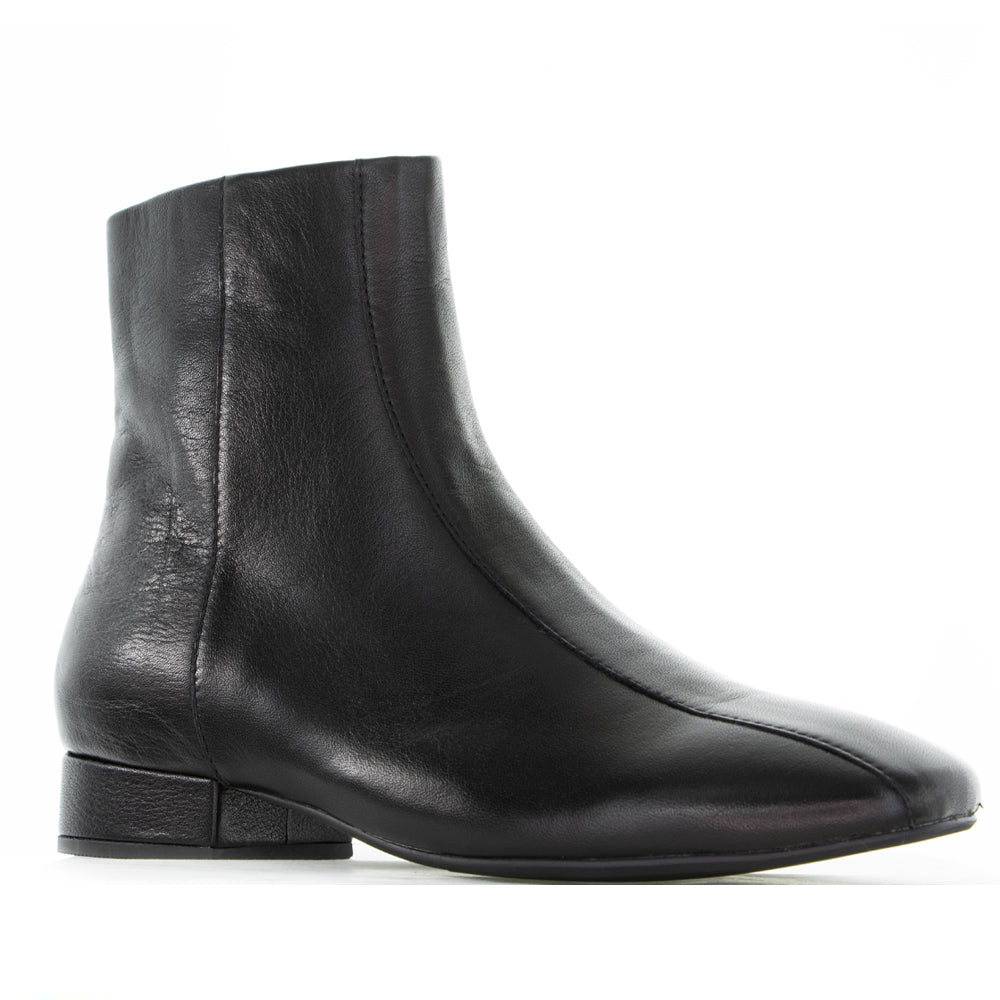 LE SANSA SASHA BLACK Women Boots - Zeke Collection NZ