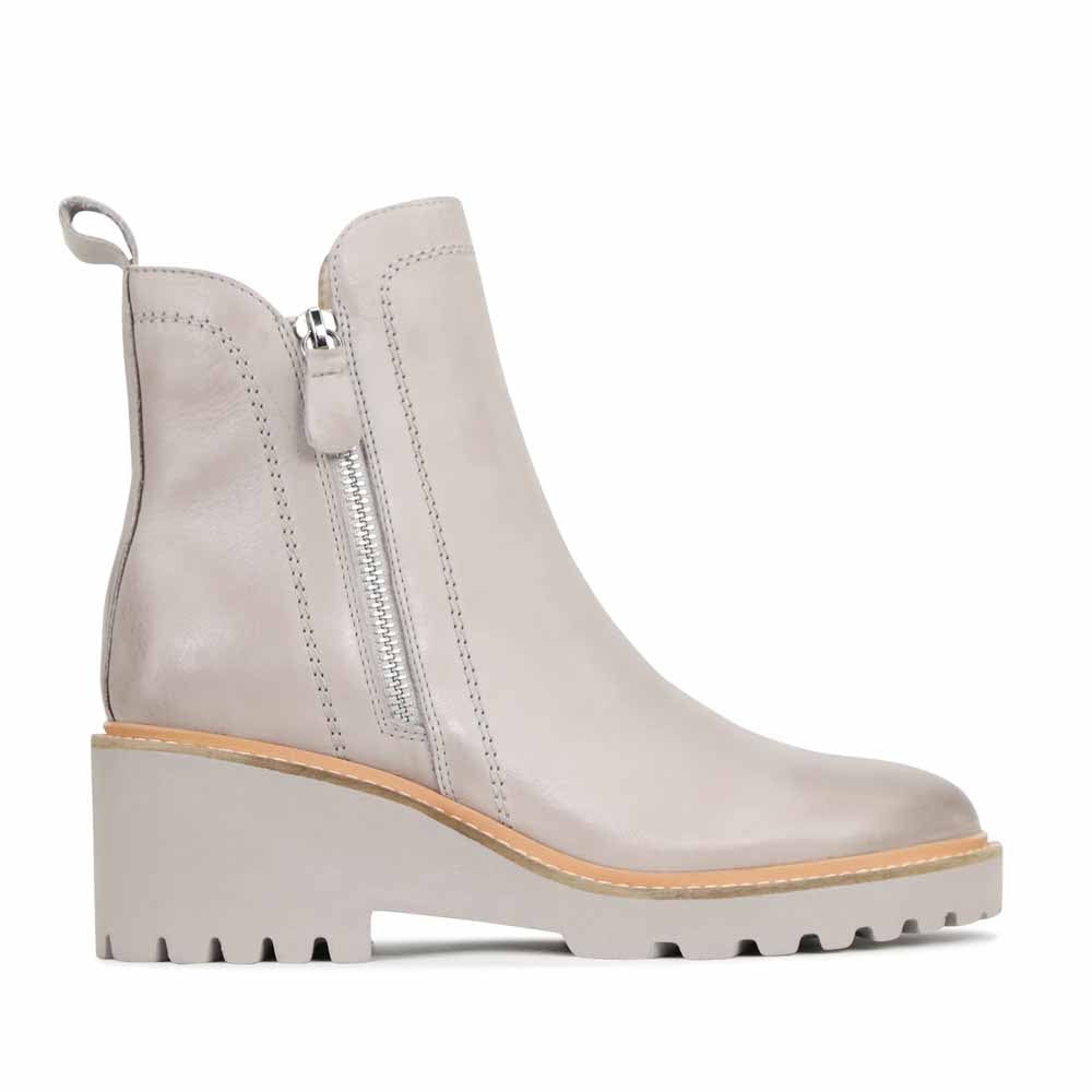Eos boots uk deals