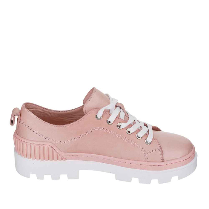 Le Sansa LESANSA ROCKSTAR CAMEO casual shoes with black and white design, featuring a stylish, modern look.