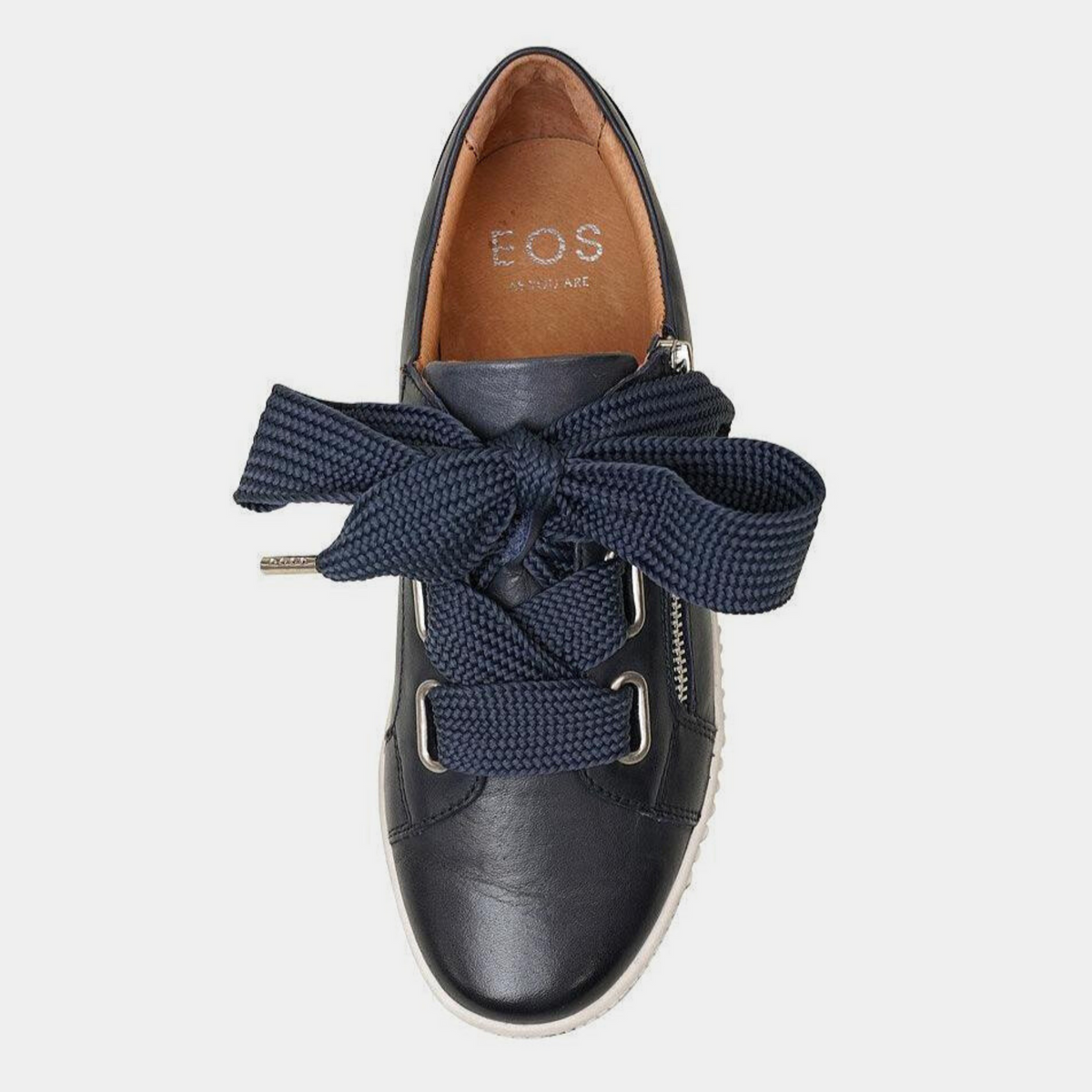 Eos Jovi Navy sneakers featuring navy blue canvas upper and white rubber sole, casual footwear for everyday wear.