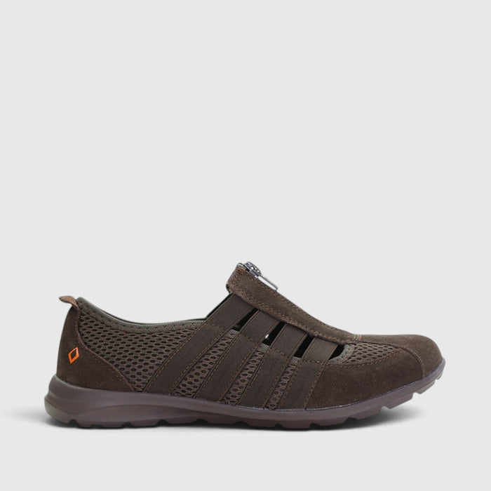 Casual CC RESORTS Christine Chocolate sandals with open toe design and ankle strap, featuring stylish chocolate brown color.