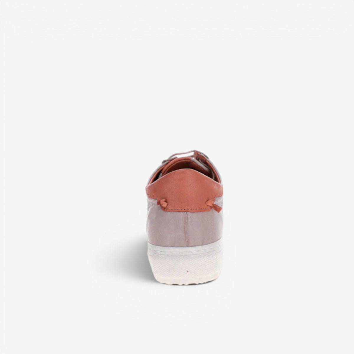 Le Sansa Lesansa Dawn sneakers in white with pink accents, featuring a stylish sporty design and comfortable fit.