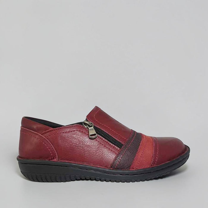 CABELLO dark burgundy boots with ankle-high design, stylish leather footwear with a pointed toe and sleek finish.