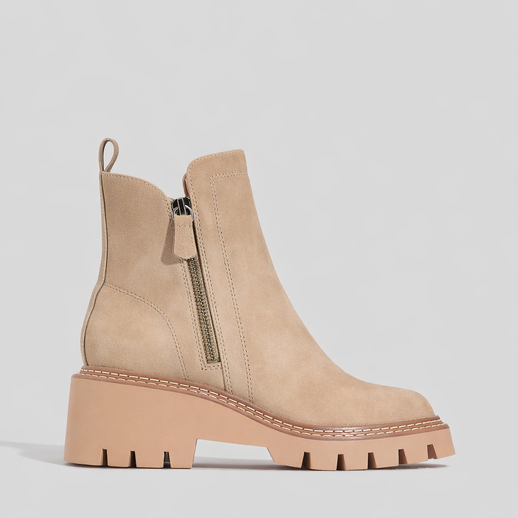 Los Cabos Vianne taupe boots with chunky heels and ankle-length design, featuring smooth leather and stylish stitching details.