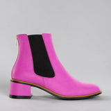 HOT PINK