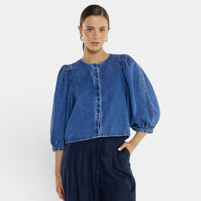 Sass Clothing SASS HAYES denim shirt, casual top with button-up front and long sleeves, in classic blue denim fabric.