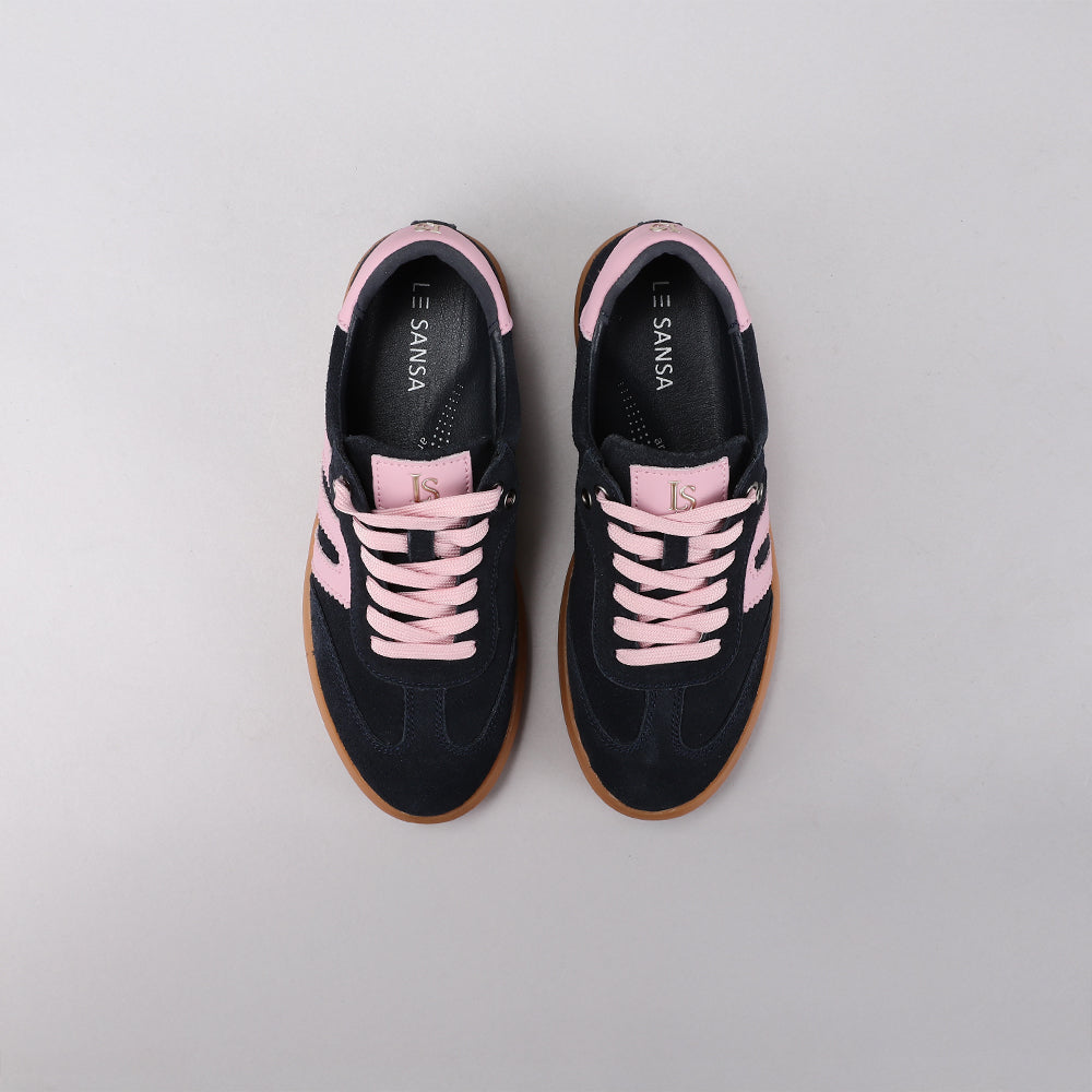 Le Sansa Juno sneakers in navy and baby pink with white soles, featuring stylish design and comfortable fit.