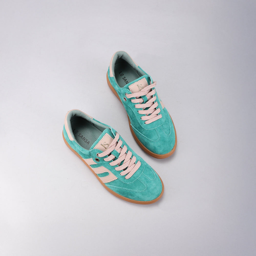 Le Sansa Juno sneakers in pine green and taupe with stylish design, featuring laced closure and comfortable sole.