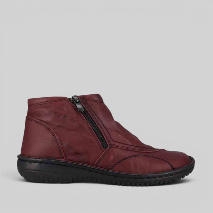 CABELLO 5250-27 Burgundy Crinkle Boots, stylish leather ankle boots with textured finish and pointed toe.