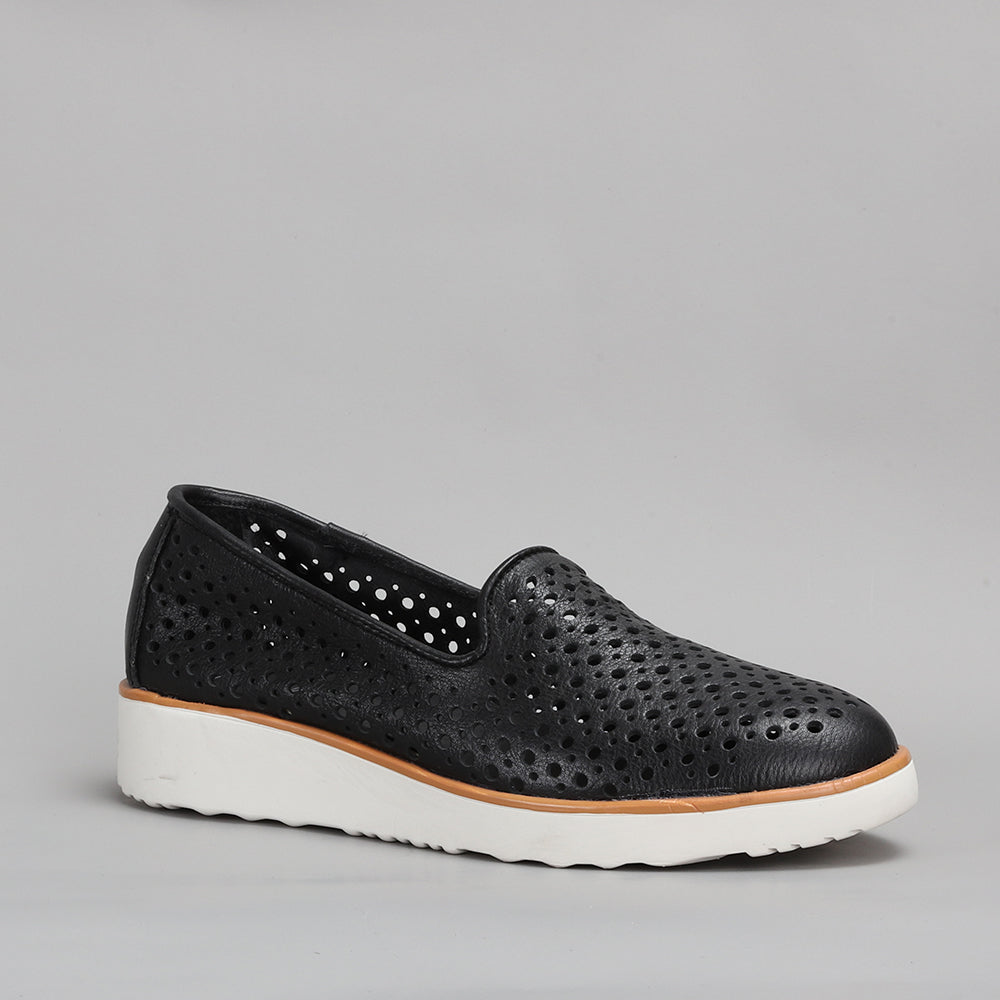 CC RESORTS AUSTIN BLACK - Zeke Collection