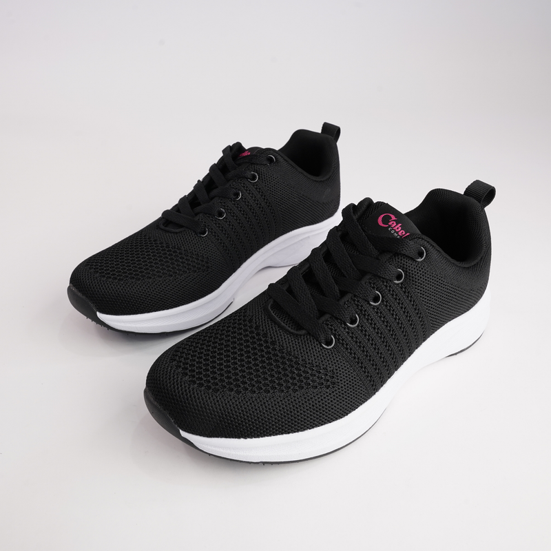 CABELLO Walker sneakers with black and white sole, casual low-top shoes featuring a stylish design and comfortable fit.
