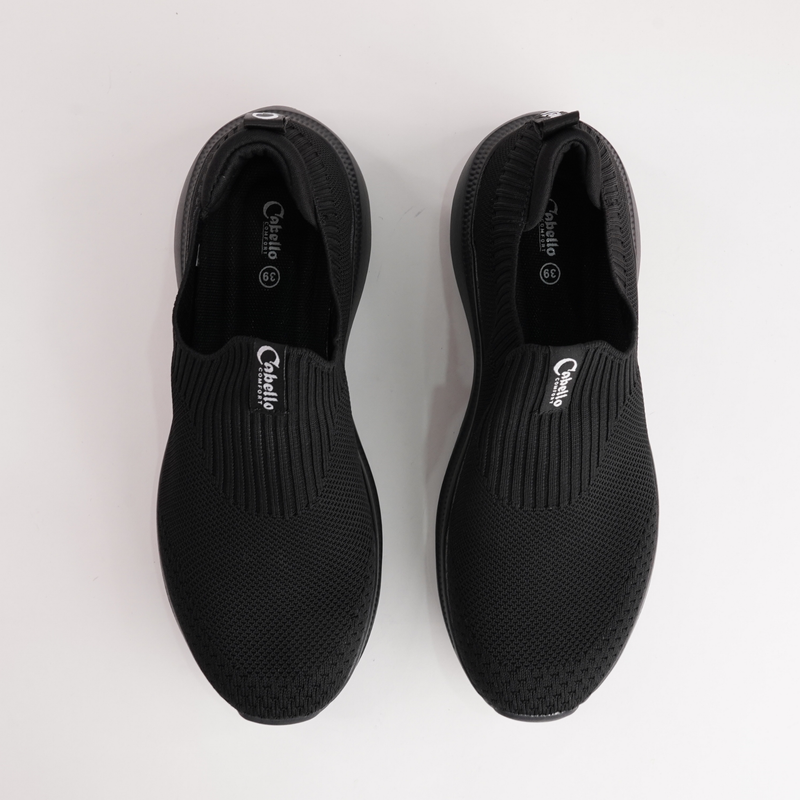 Black Cabello CABELLO STRIDE Jet sneakers with sleek design and comfortable fit, shown from a side view.