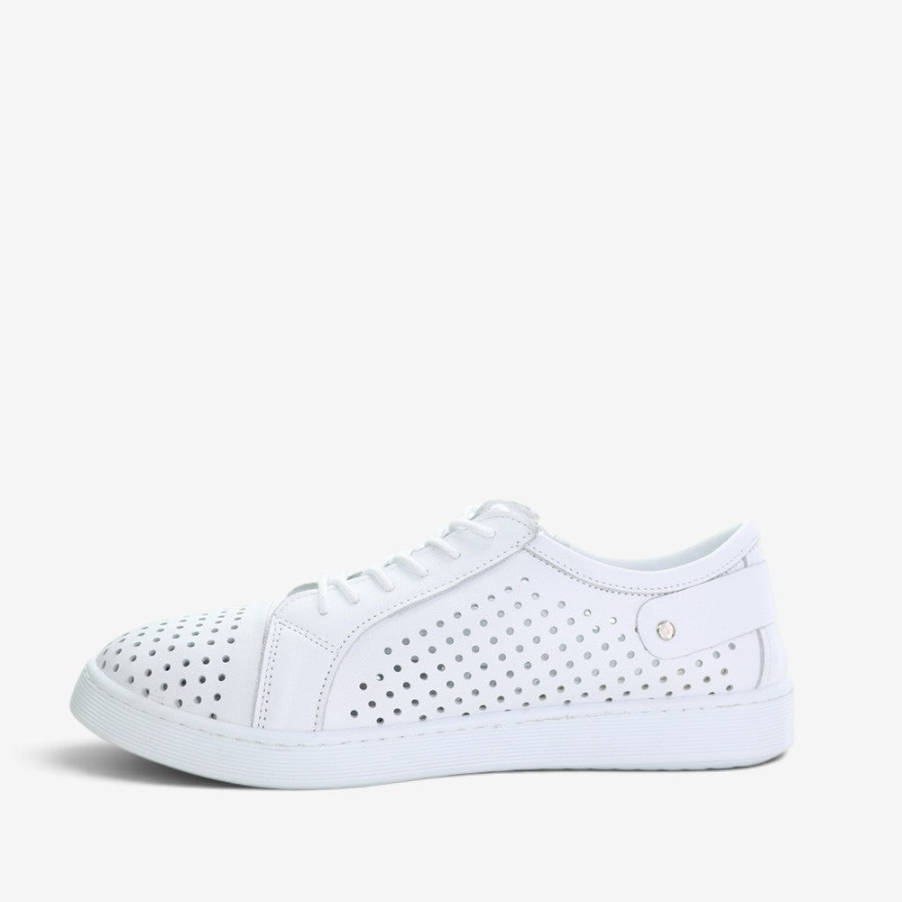 CABELLO EG17 white sneakers with sleek design, white laces, and cushioned sole, perfect for casual wear.