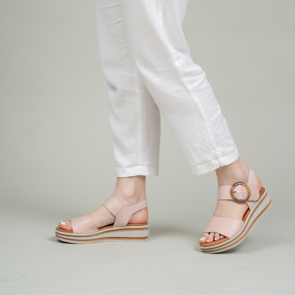 LE SANSA GUARD BLUSH Women Sandals - Zeke Collection NZ