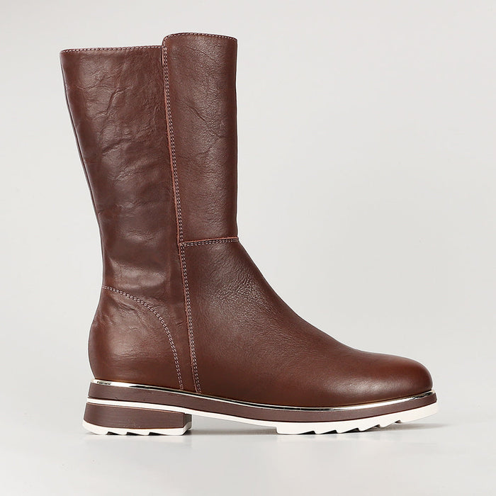 Le Sansa Buffy Chocolate boots featuring a stylish design with a sleek brown leather finish and ankle height.