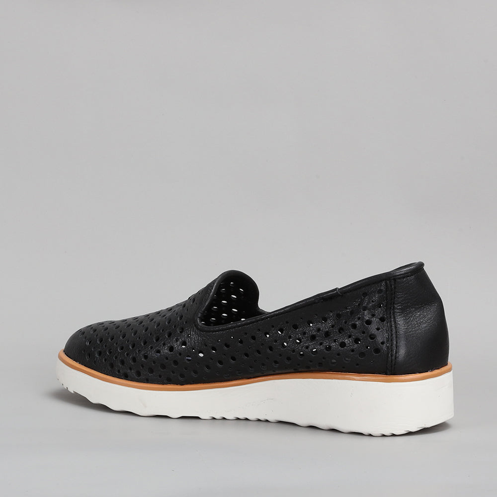 CC RESORTS AUSTIN BLACK - Zeke Collection