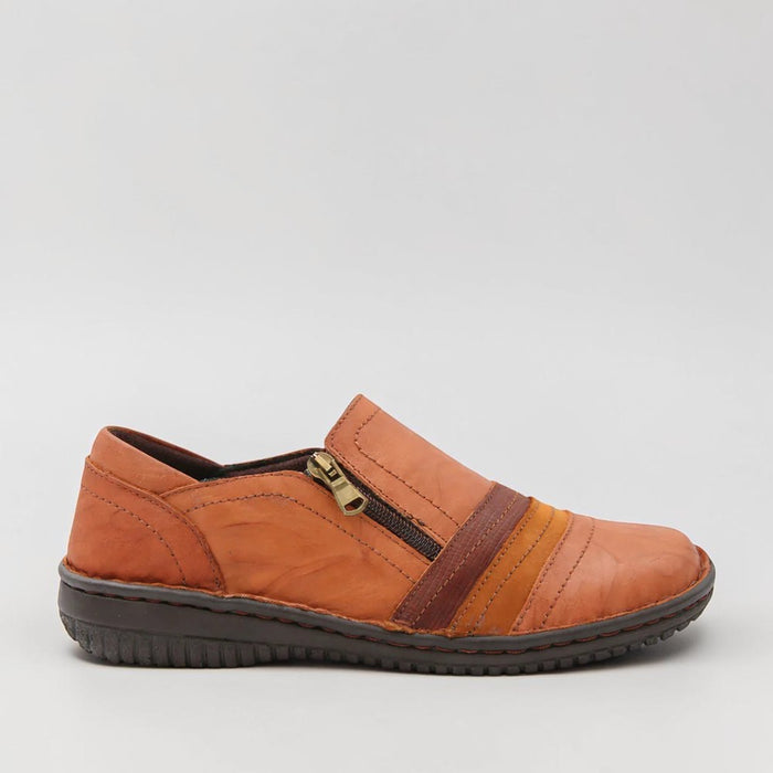 CABELLO Tan Crinkle Boots with textured leather finish and ankle-high design, featuring a rounded toe and sturdy sole.