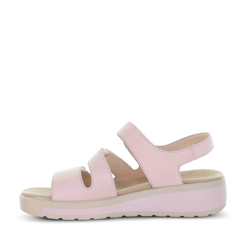 NAKED ARCHES Holiday Blush sandals featuring tan straps and cushioned footbed for comfortable summer wear.