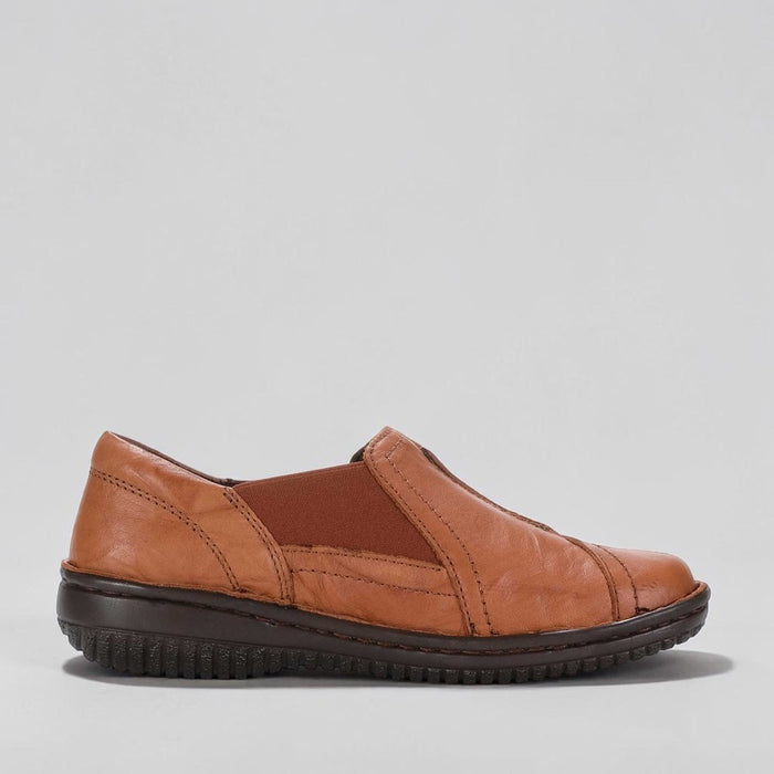 CABELLO 761-27 TAN casual shoes in tan leather with sleek design, displayed on a plain background.