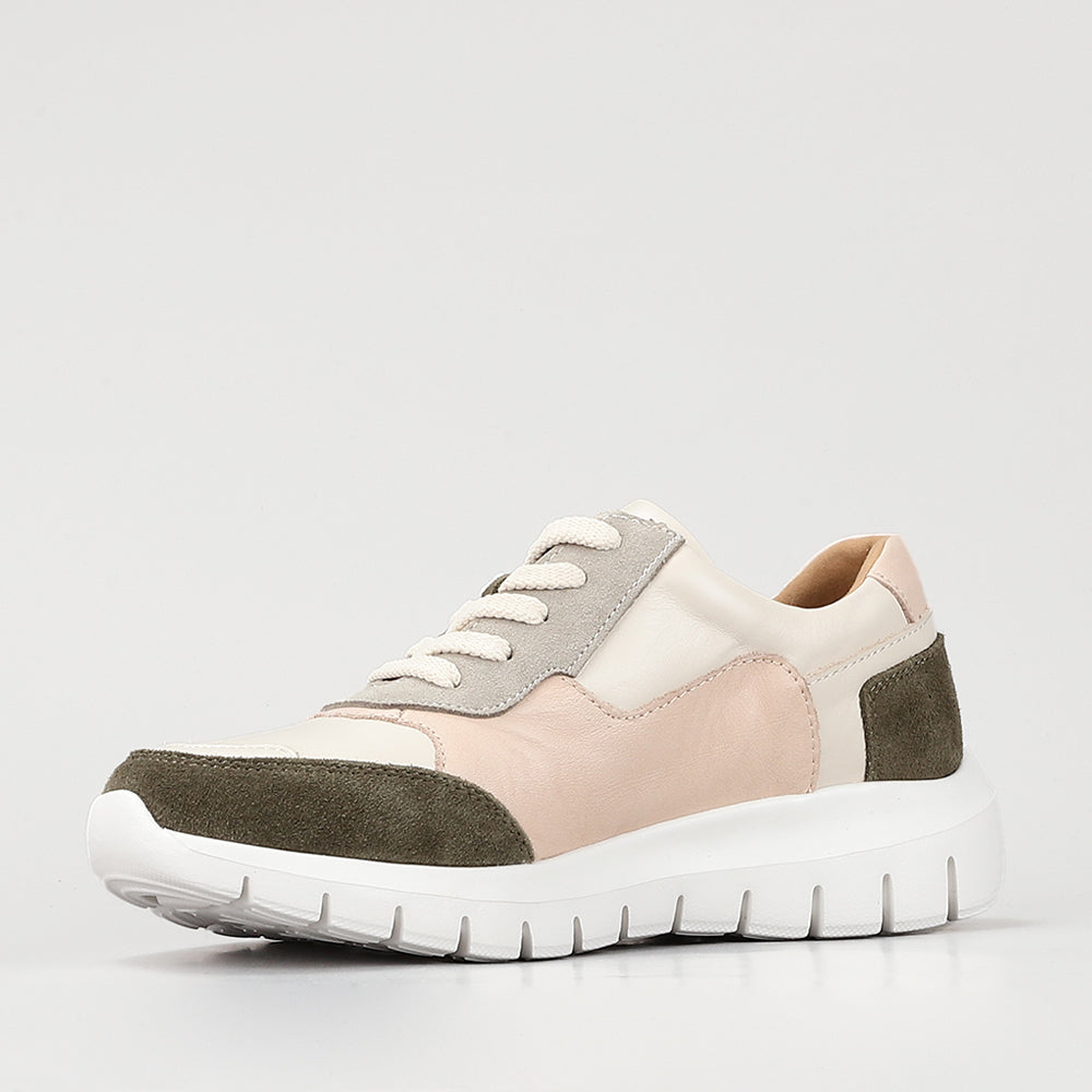 Le Sansa Ryder sneakers in white, blush, and green with stylish design, casual footwear for everyday wear.