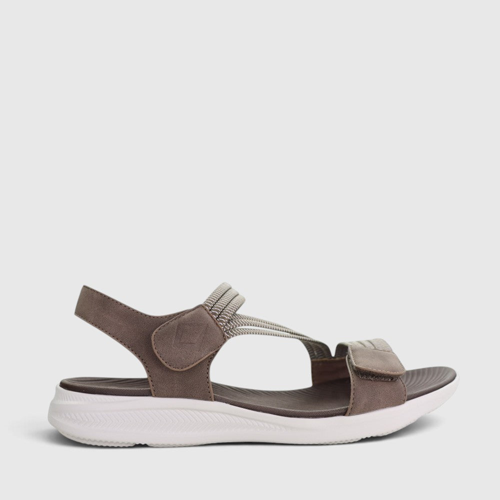 CC RESORTS Florrie Chocolate sandals featuring a stylish design with chocolate-colored straps and comfortable footbed.