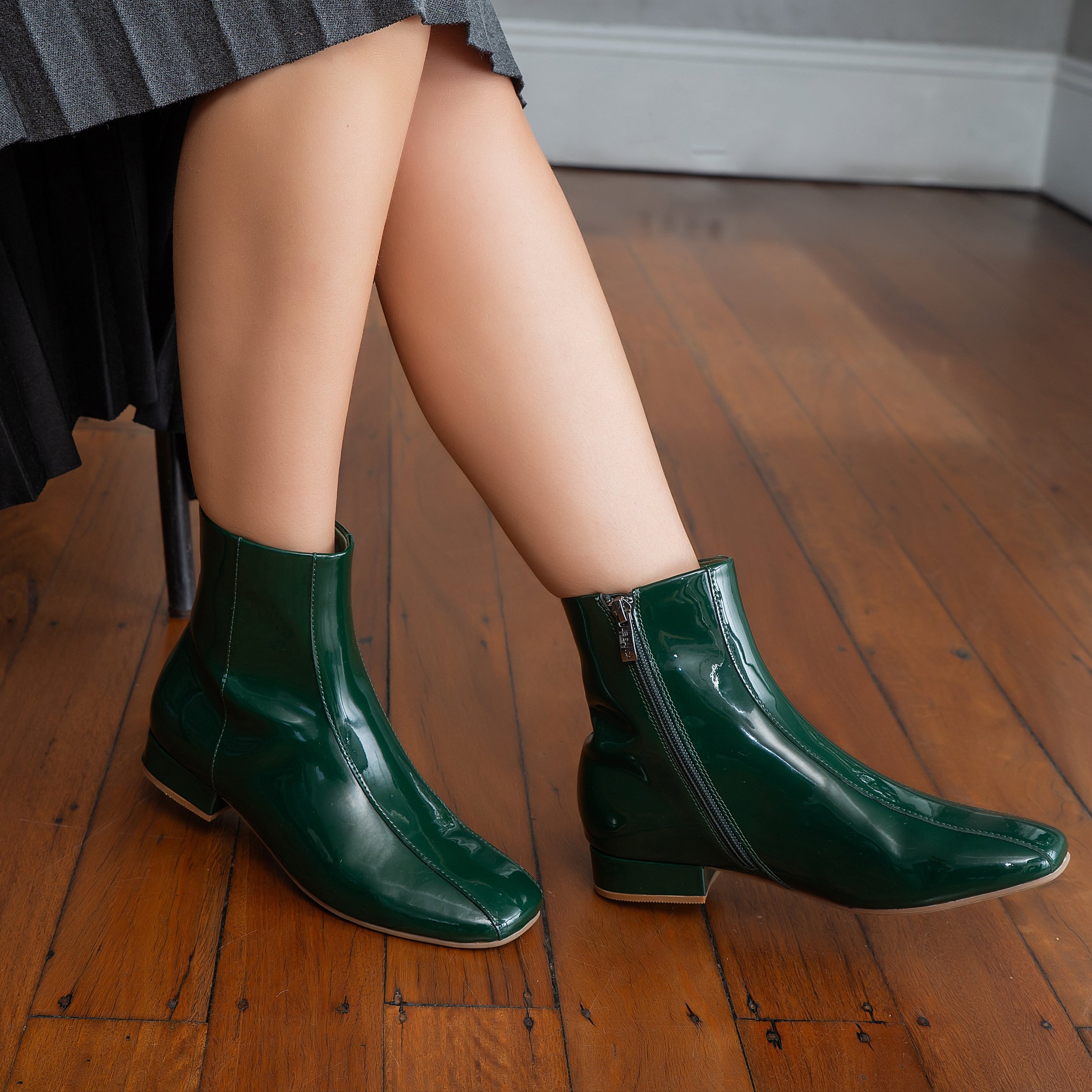 LE SANSA SASHA BOTTLE GREEN Women Boots - Zeke Collection NZ