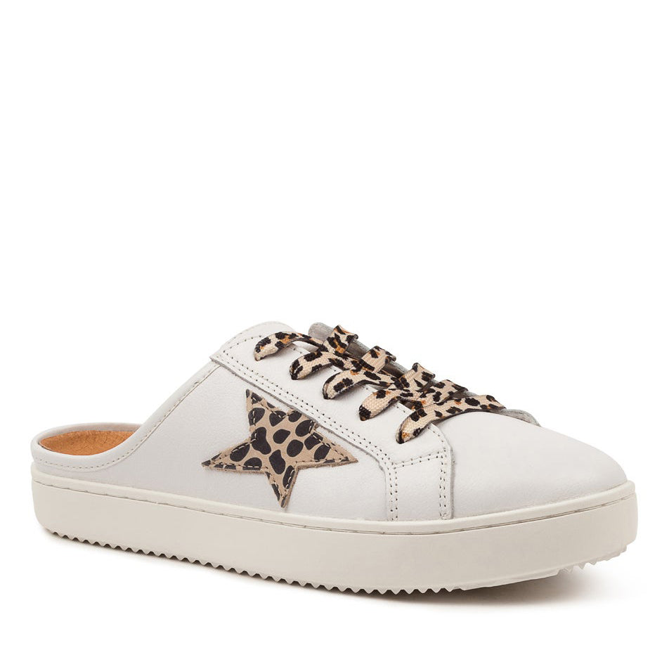 ALFIE &amp; EVIE VANGO WHITE BROWN Women Flats - Zeke Collection NZ