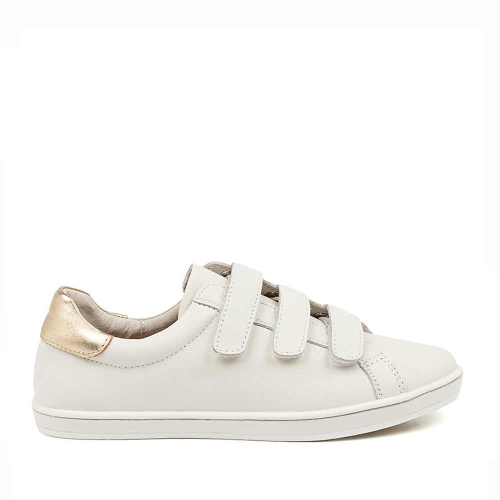 ALFIE & EVIE Geoffrey white gold sneakers with sleek design and white gold accents, showcasing stylish, comfortable footwear.