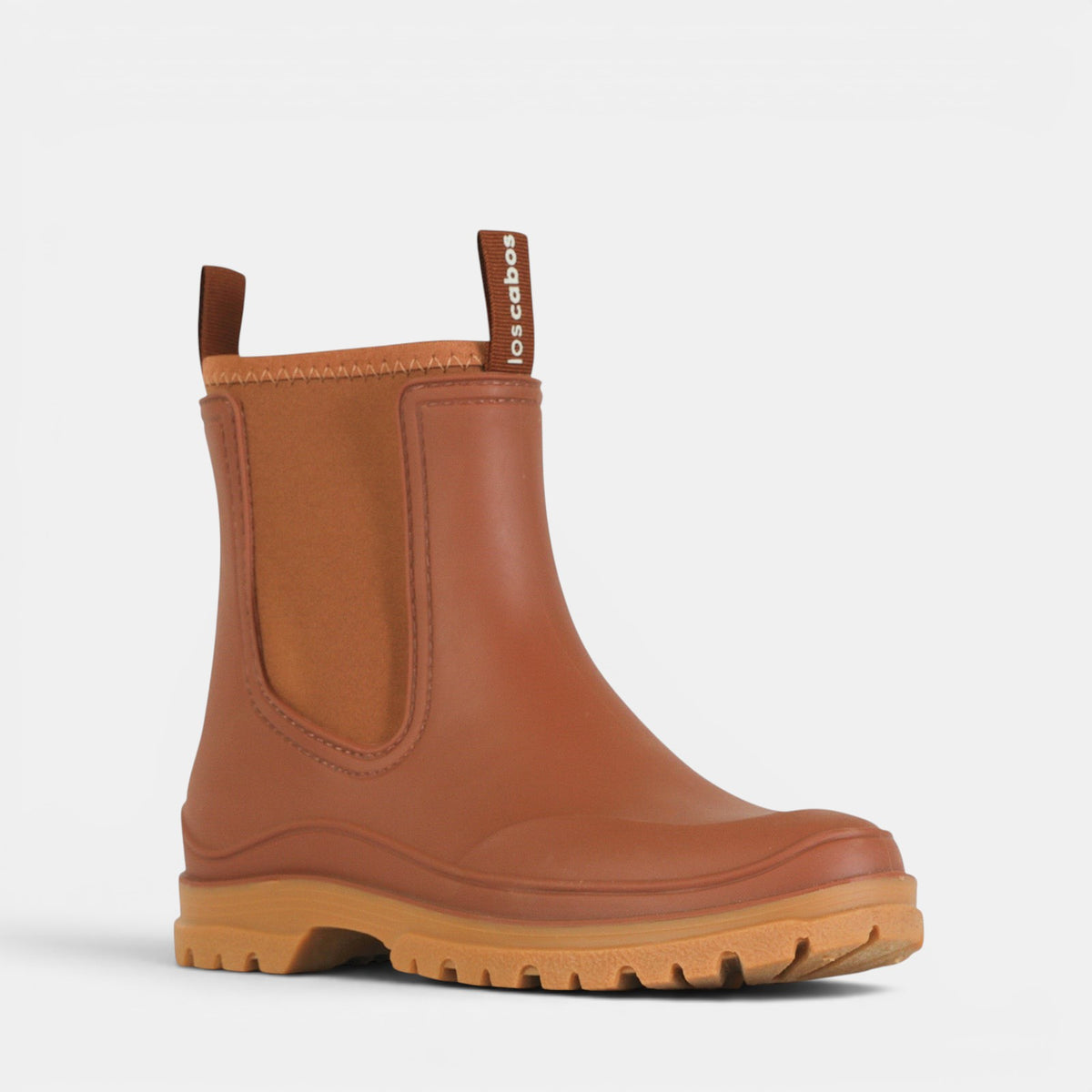Los Cabos Amelia cinnamon boots, stylish ankle footwear with a rich chocolate color and sleek design.