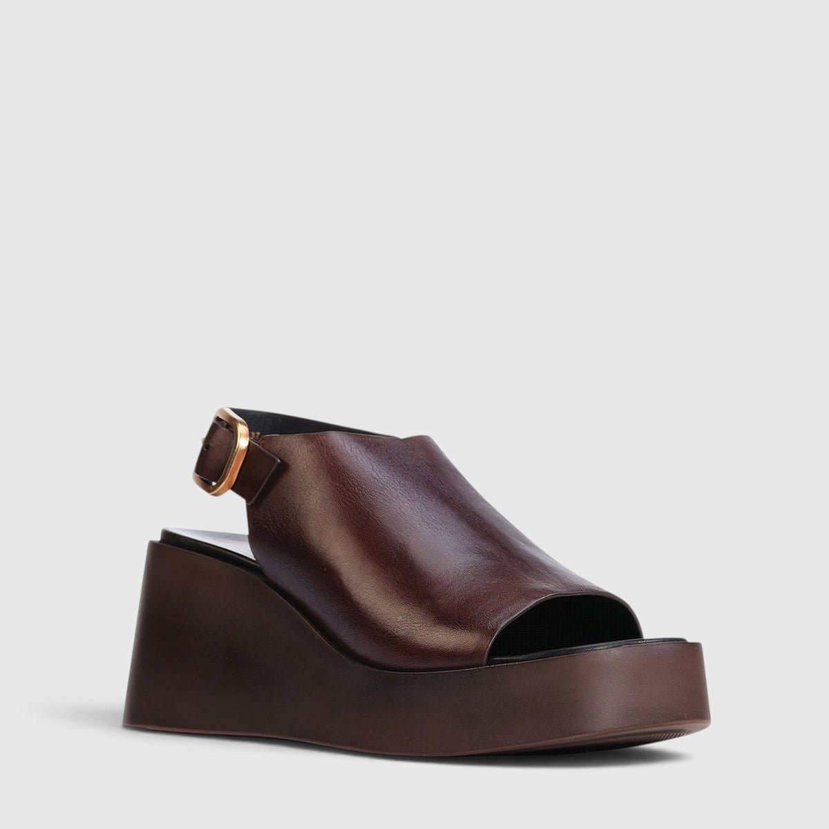 EOS ARIANI CHESTNUT