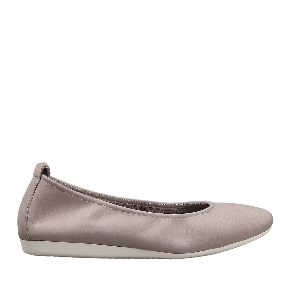 LE SANSA BARBIE TAUPE - Zeke Collection
