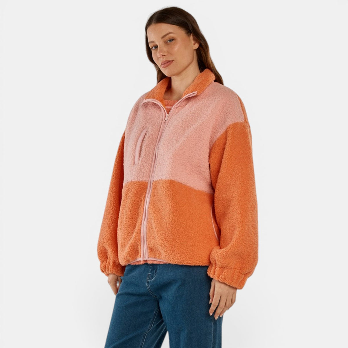 Betty Basics Jayne fleece jacket in vibrant pink-orange color, featuring a cozy fit and stylish design.
