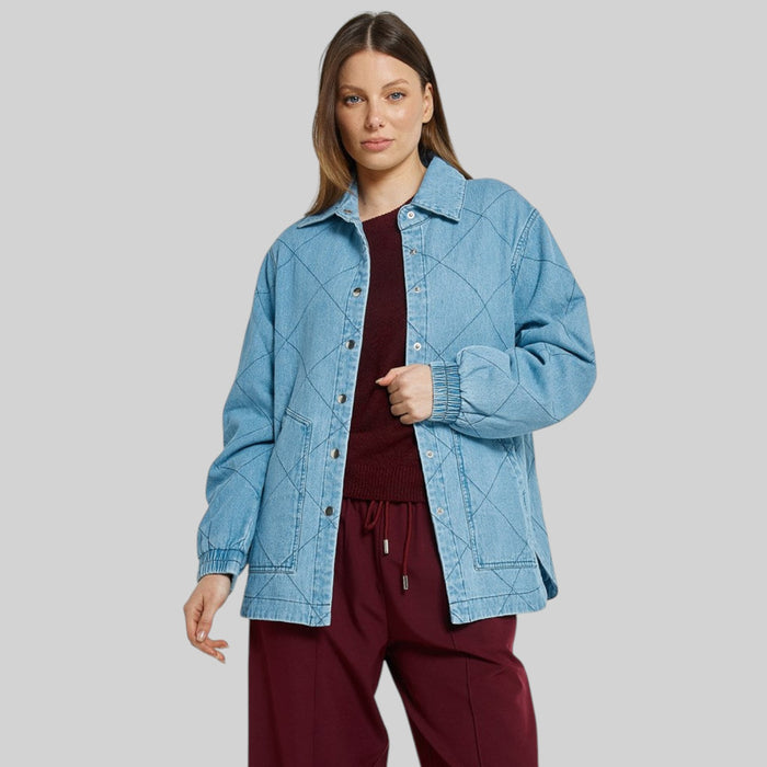 Betty Basics Quest Quilted Jacket in blue wash with a quilted pattern, stylish blazer-style coat for casual wear.