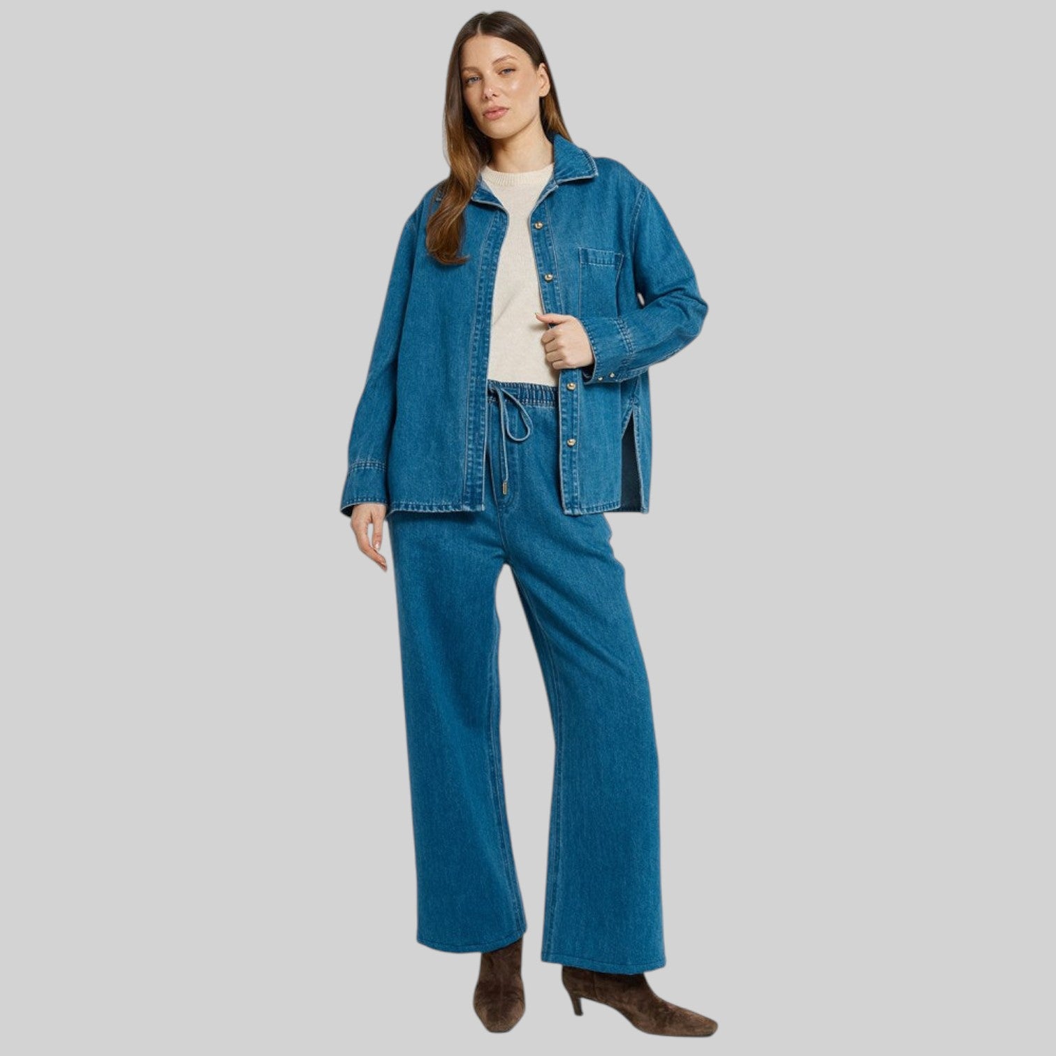 BETTY BASICS VESPA MID BLUE DENIM JOGGER