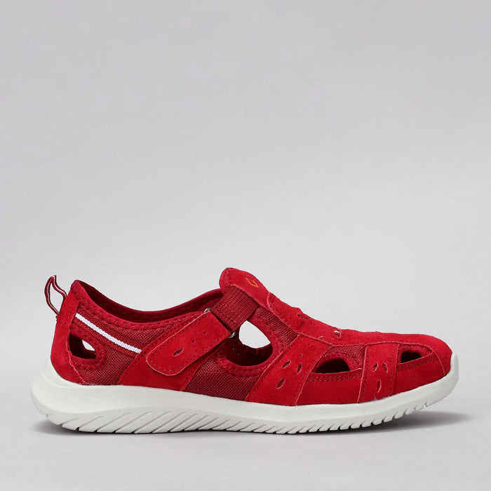 CC RESORTS Bernice red flats showing side view with sleek design and vibrant red color on a clean background.