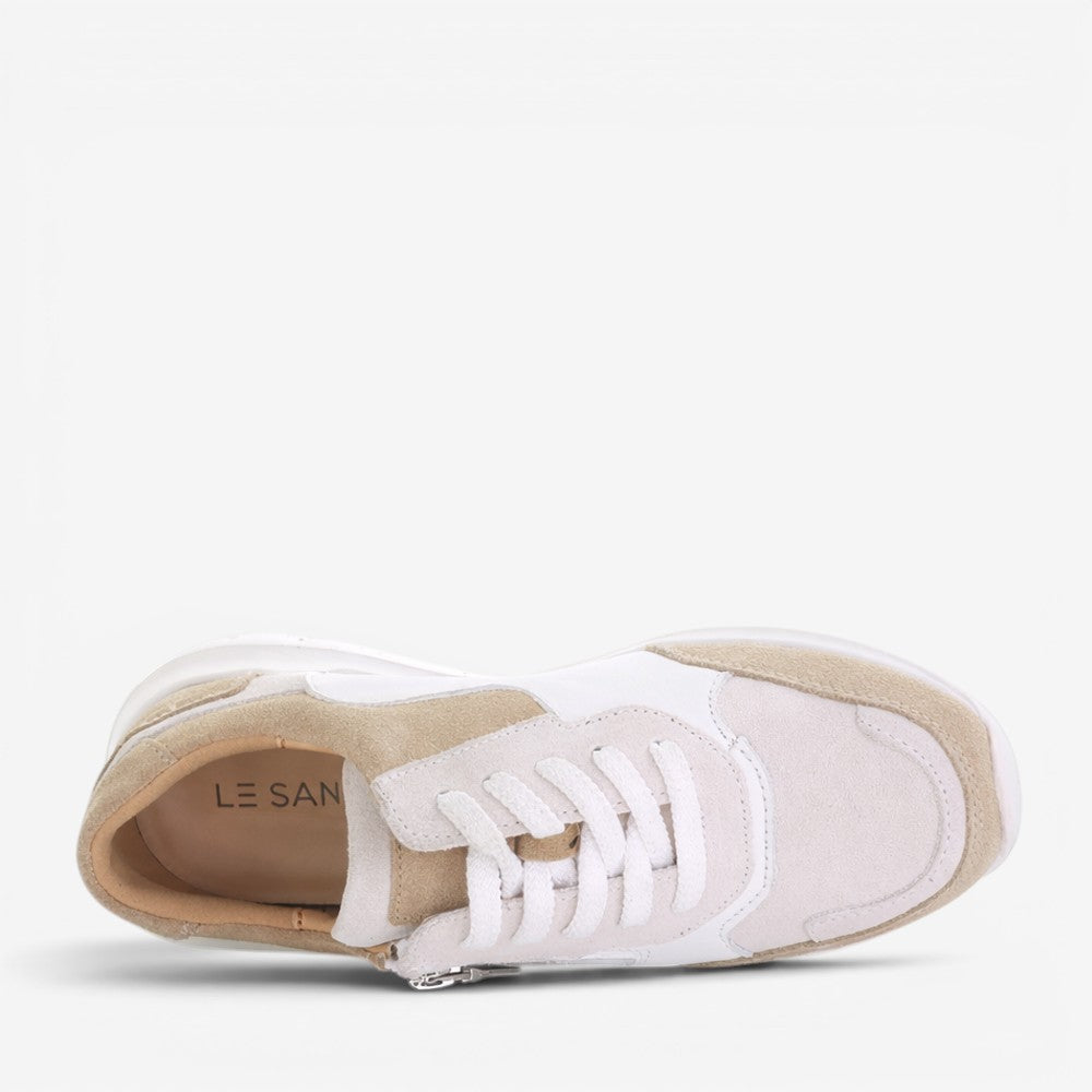 LE SANSA Ryder white blush sneakers with pink accents, featuring a sleek design and comfortable fit.