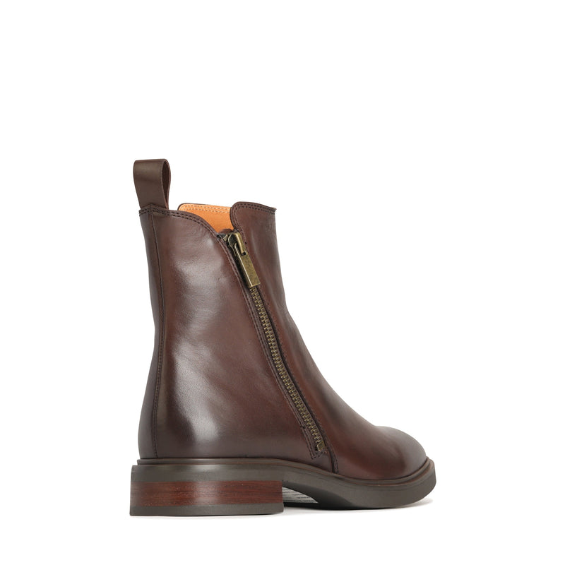 EOS BLAINE CHESTNUT Women Boots - Zeke Collection NZ