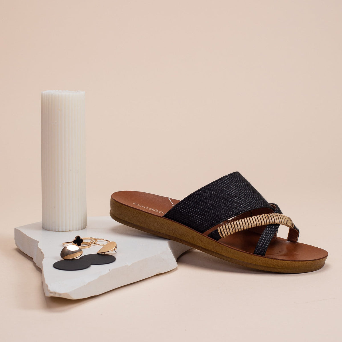 LOS CABOS Bride black raffia slip-on shoes featuring a stylish, casual design with textured raffia material.