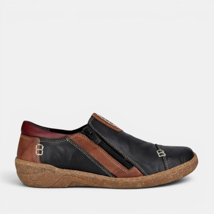 CABELLO casual shoes in black with sleek design and comfortable fit, showcased in a product image.