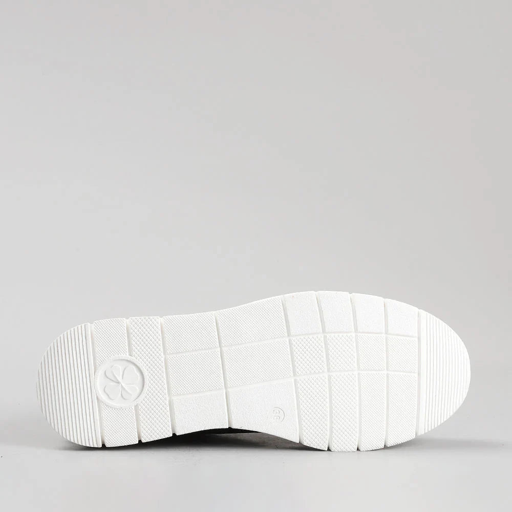 CC Resorts Caitlyn black pewter sneakers with white soles, showcasing stylish, casual footwear for everyday wear.