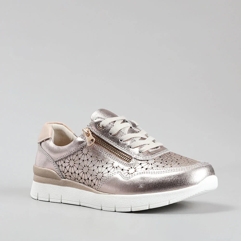 CC RESORTS Caitlyn Champagne Beige sneakers with stylish design and beige color, showcasing the comfortable casual footwear.