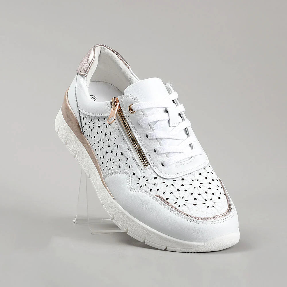 CC Resorts Caitlyn White Champagne sneakers featuring a sleek design and white champagne color, perfect for casual wear.