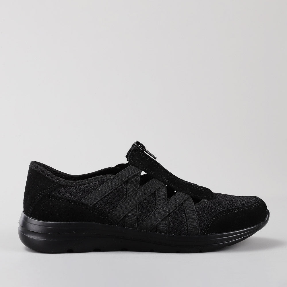 Casual CC Resorts Callum black shoes with side view, showcasing stylish design and sleek black finish.